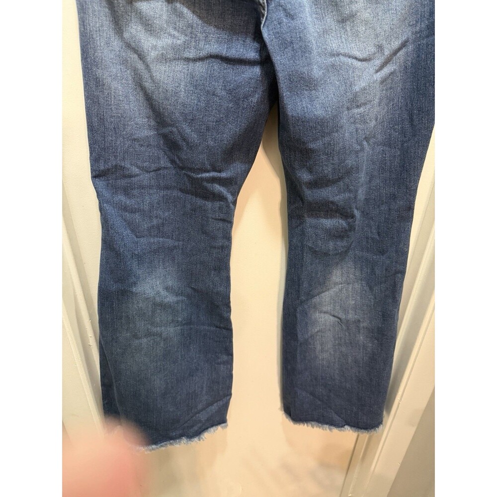 Judy Blue Women's Flare Blue Denim Jeans Plus Size 18W Stretch Medium Wash - Picture 2 of 9